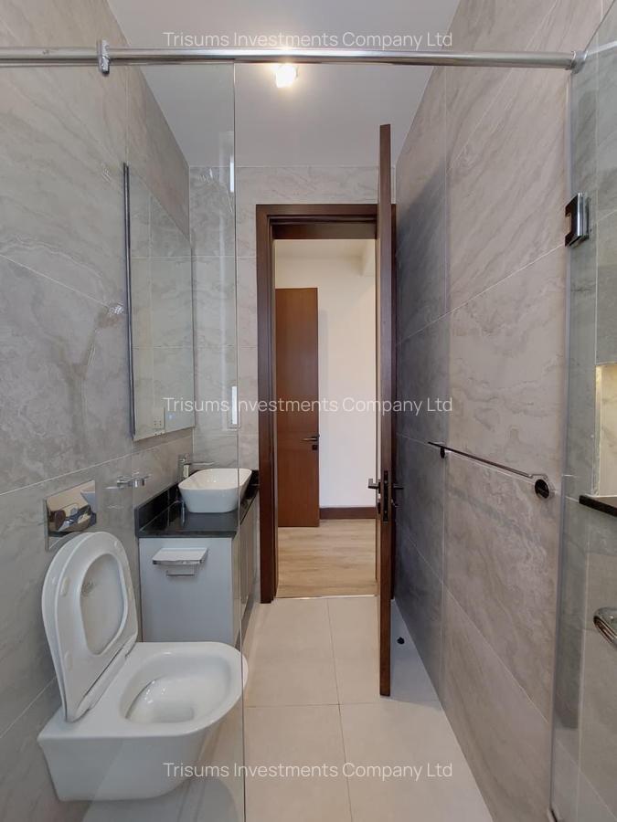 5 Bed Villa with En Suite in Westlands Area - 10