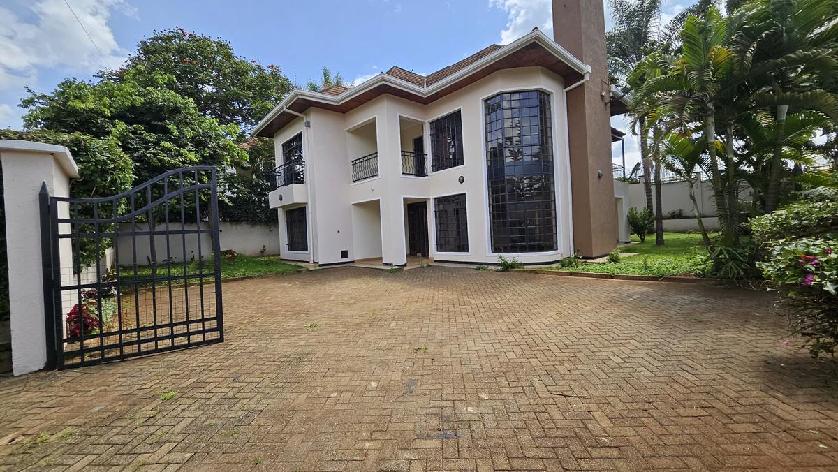 4 Bed Townhouse with En Suite in Kiambu Road - 19