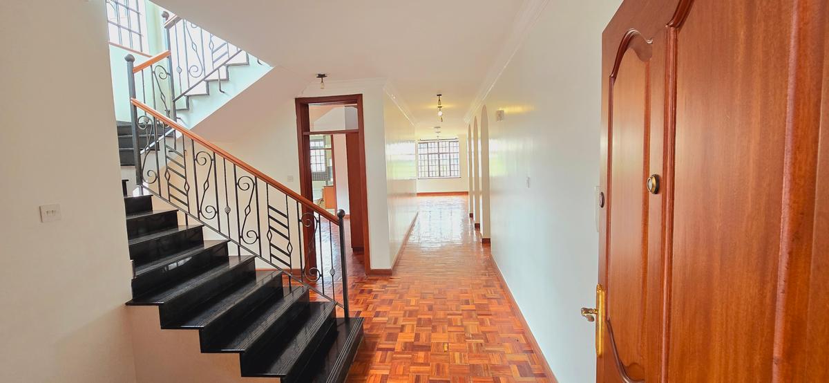 4 Bed Townhouse with En Suite at Convent Drive - 5