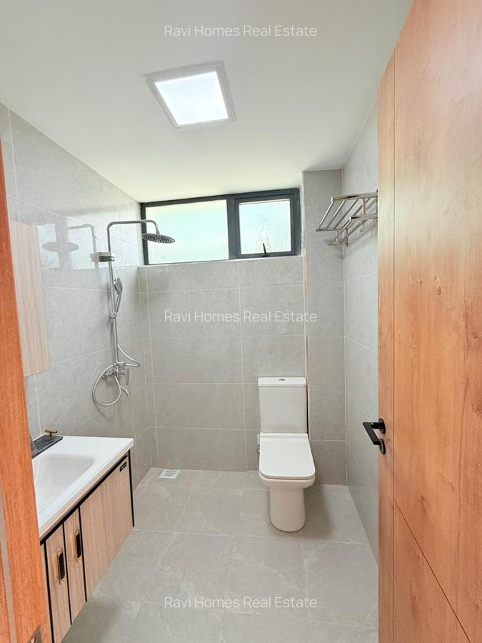 2 Bed Apartment with En Suite in Lavington - 8