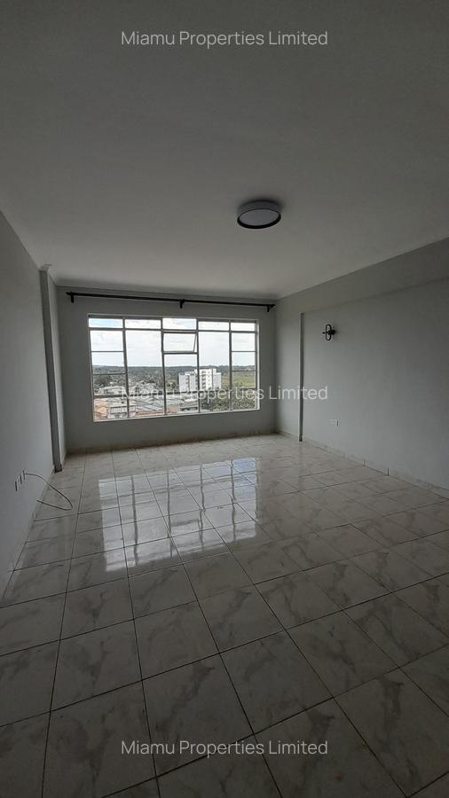 3 Bed Apartment with En Suite at Banana Road - 4