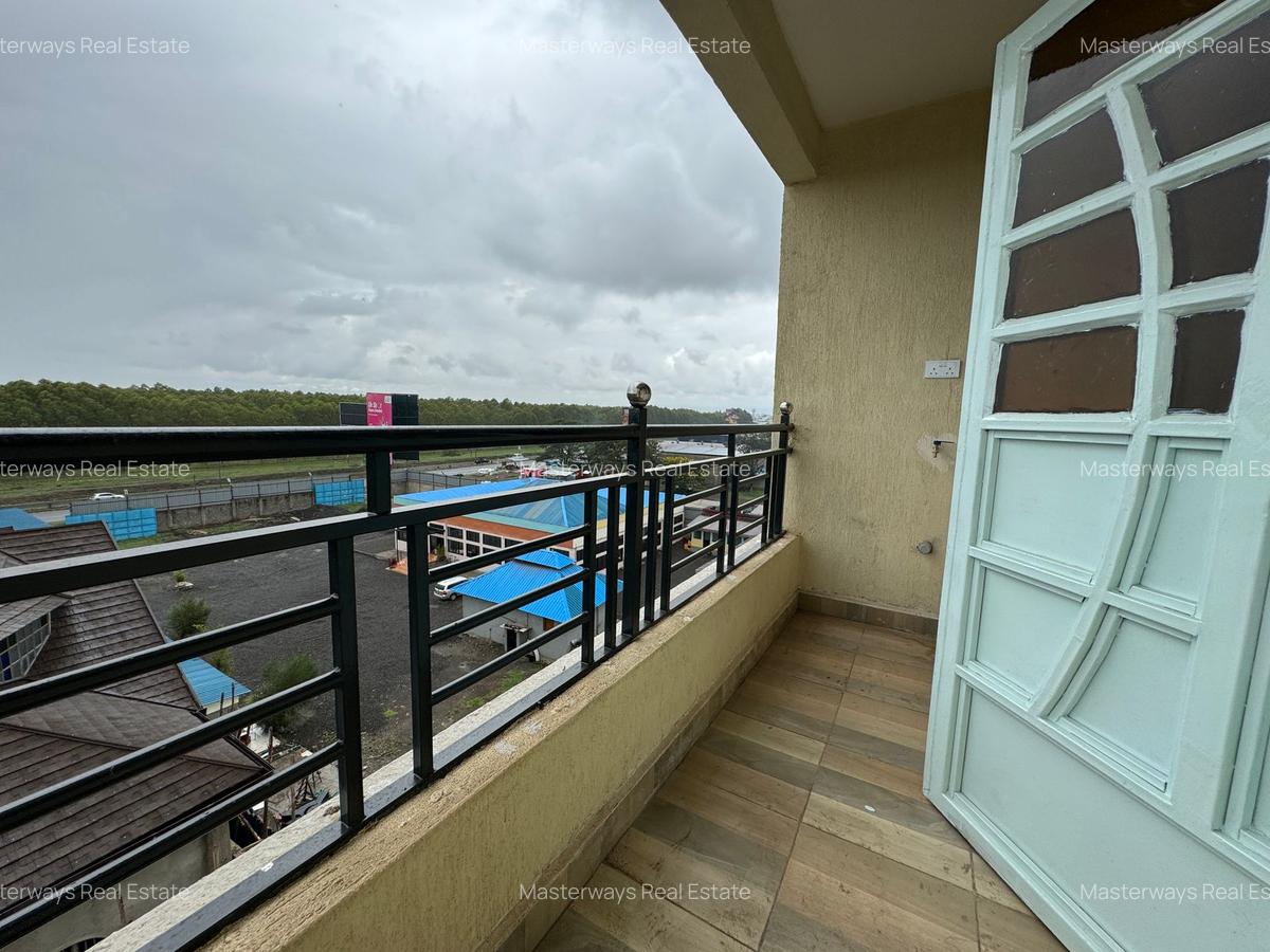 2 Bed Apartment with En Suite in Kamakis - 7