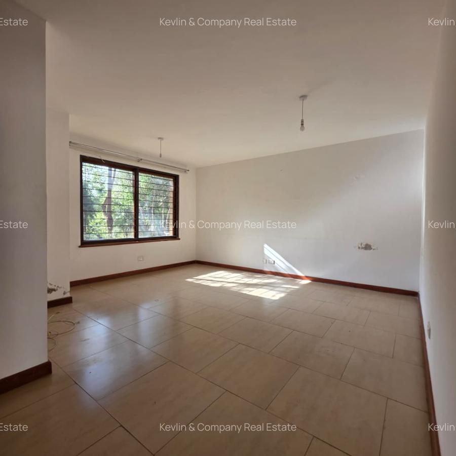 5 Bed Apartment with En Suite in Kileleshwa - 10