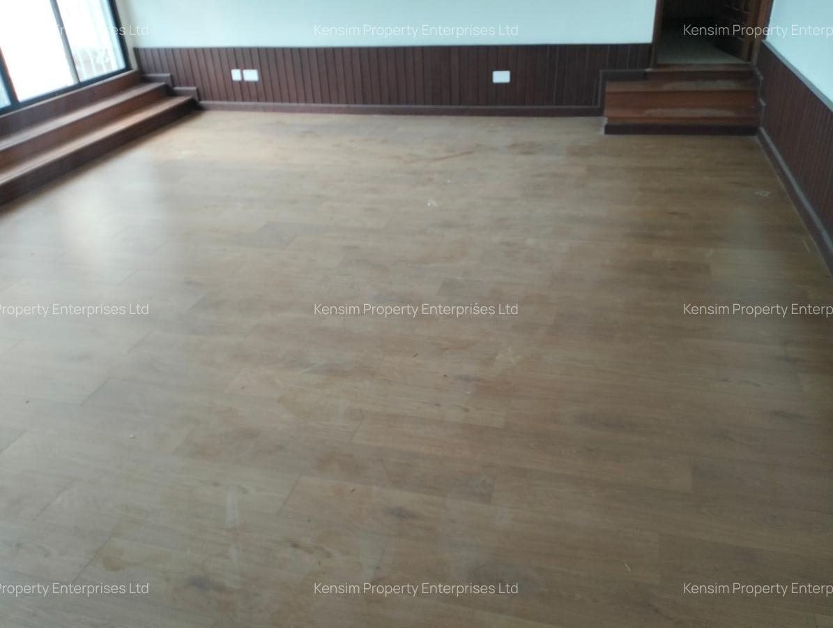 5 Bed House with En Suite in Kileleshwa - 3