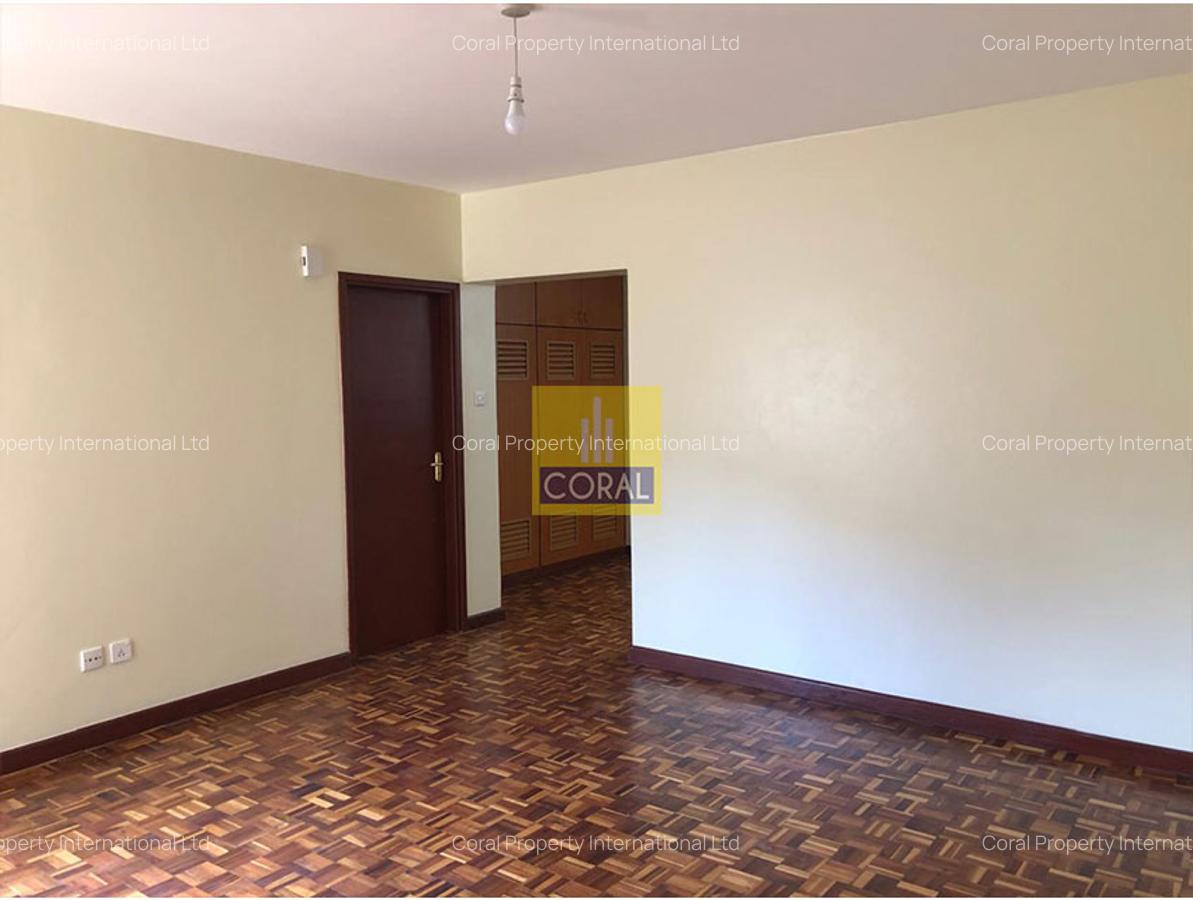 5 Bed Townhouse in Lavington - 11