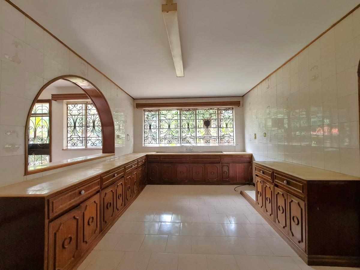 5 Bed House with Staff Quarters in Gigiri - 4