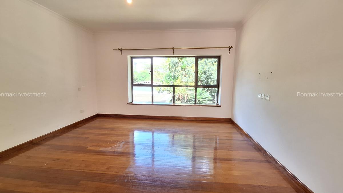 5 Bed Townhouse with En Suite at Kaputei Gardens. - 15