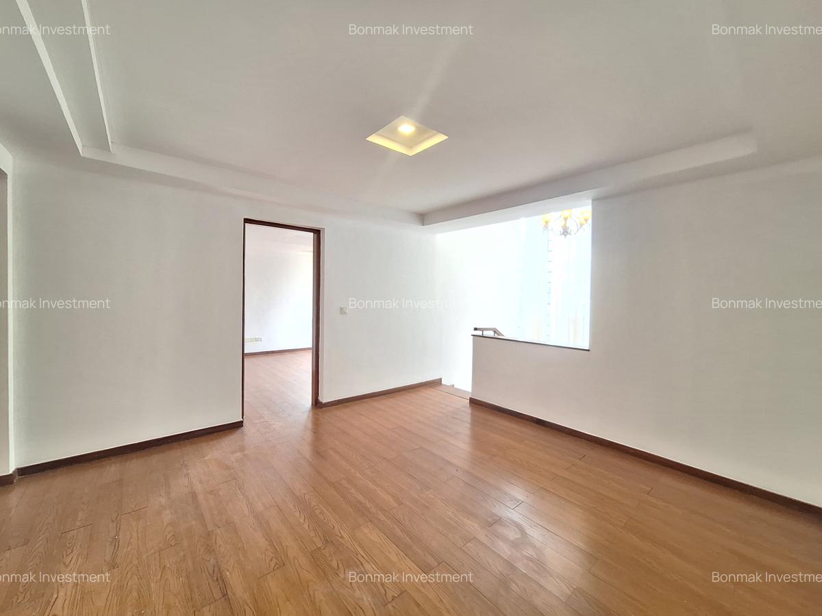 4 Bed Townhouse with En Suite at Kitusuru Ridge - 3