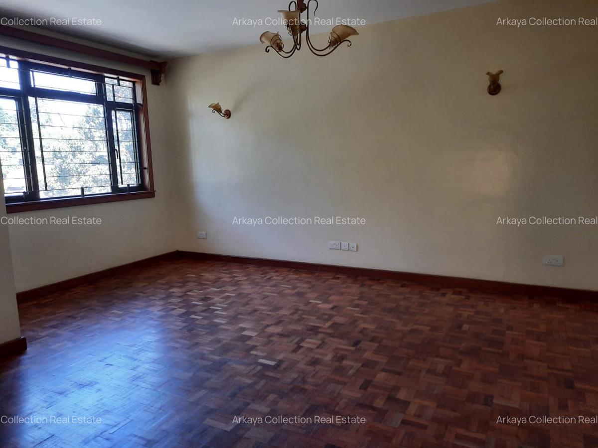 5 Bed Townhouse in Lavington - 14