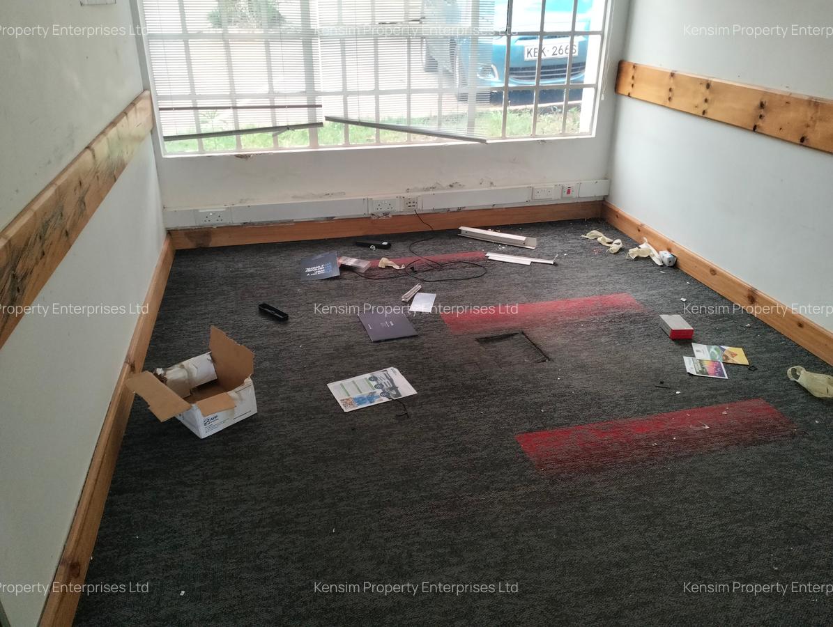 13,000 ft² Commercial Property with Backup Generator in Westlands Area - 8