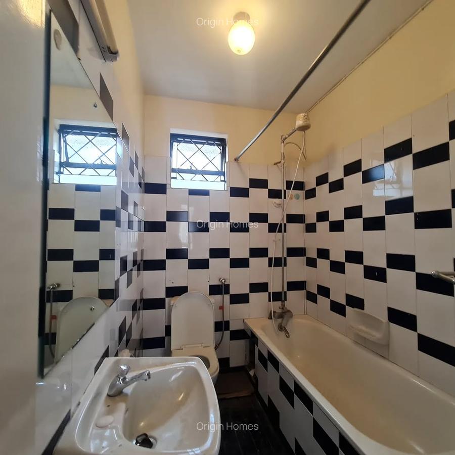 3 Bed Apartment with En Suite at Kilimani - 7