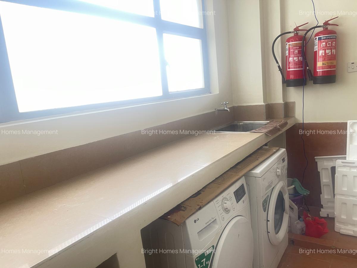 3 Bed Apartment with En Suite in Kilimani - 8