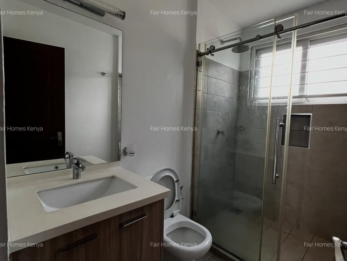 5 Bed Townhouse with En Suite at Lavington Green - 2