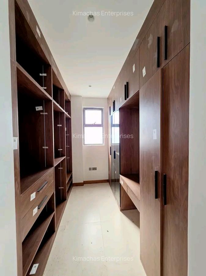 3 Bed Apartment with En Suite at Mbuuni Road - 14