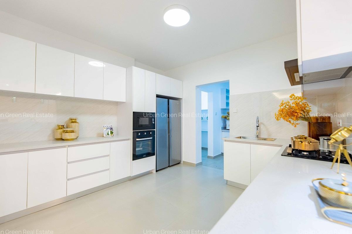 3 Bed Apartment with En Suite in Kilimani - 10