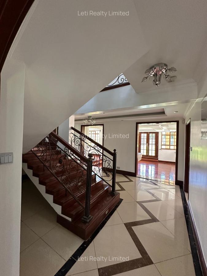 5 Bed House with En Suite in Runda - 15