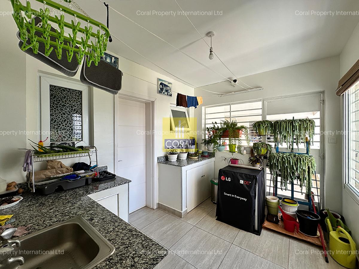 4 Bed Apartment in Kilimani - 7