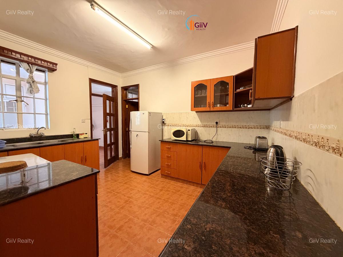 Serviced 3 Bed Apartment with En Suite in Spring Valley - 13