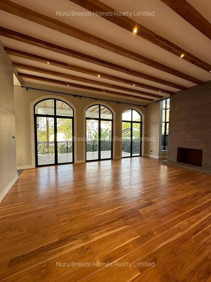 5 Bed Townhouse with En Suite in Loresho - 9