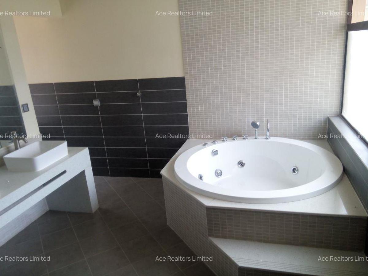 4 Bed House with En Suite at Karen Estate Nairobi - 15