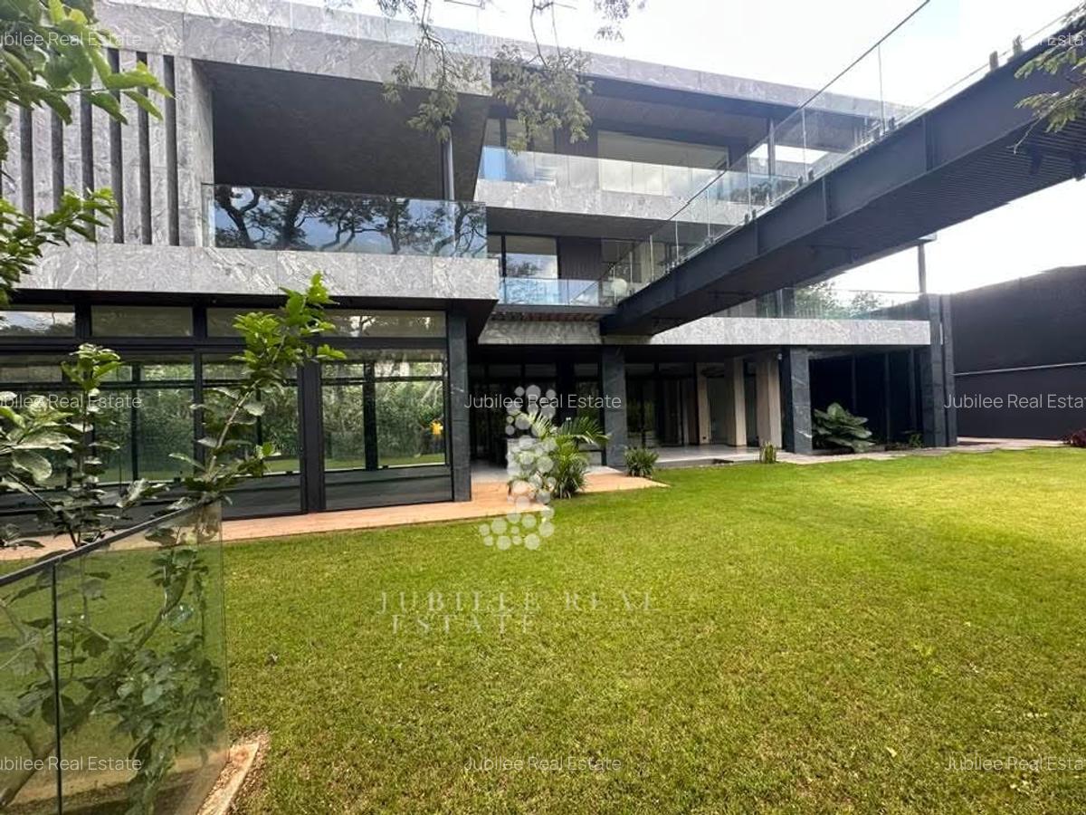 5 Bed House with En Suite in Kitisuru - 2