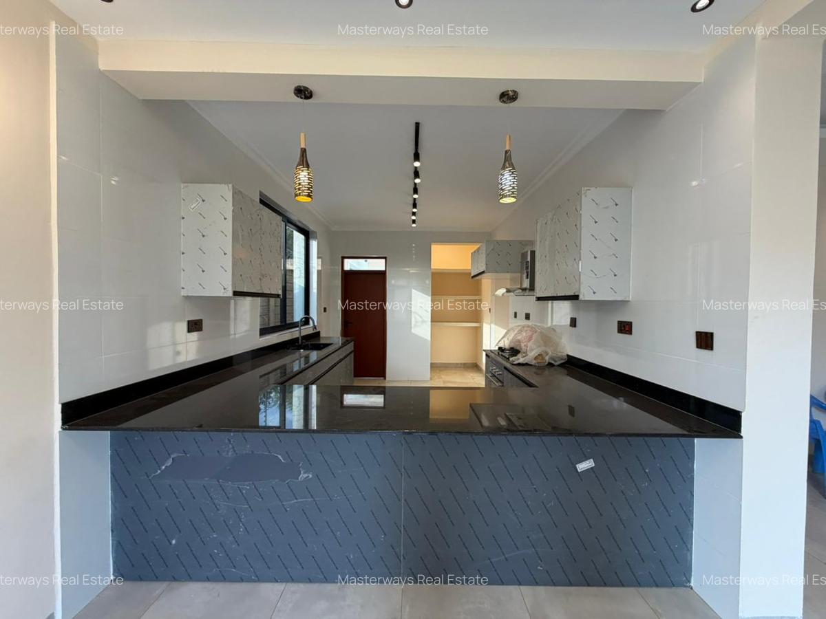 4 Bed Townhouse with En Suite in Kiambu Road - 10