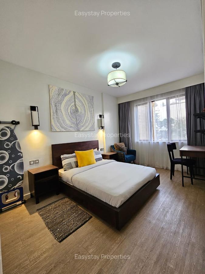 Furnished 1 Bed Apartment with En Suite in Riverside - 5