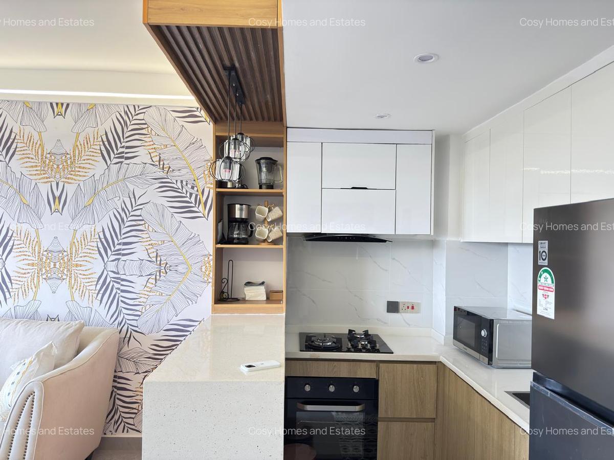 1 Bed Apartment with En Suite at Lavington - 8