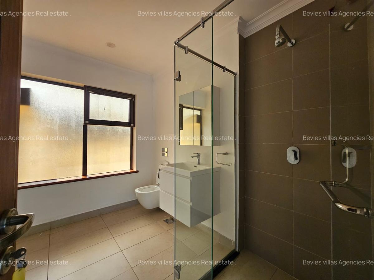 5 Bed Villa with En Suite at Kileleshwa - 17