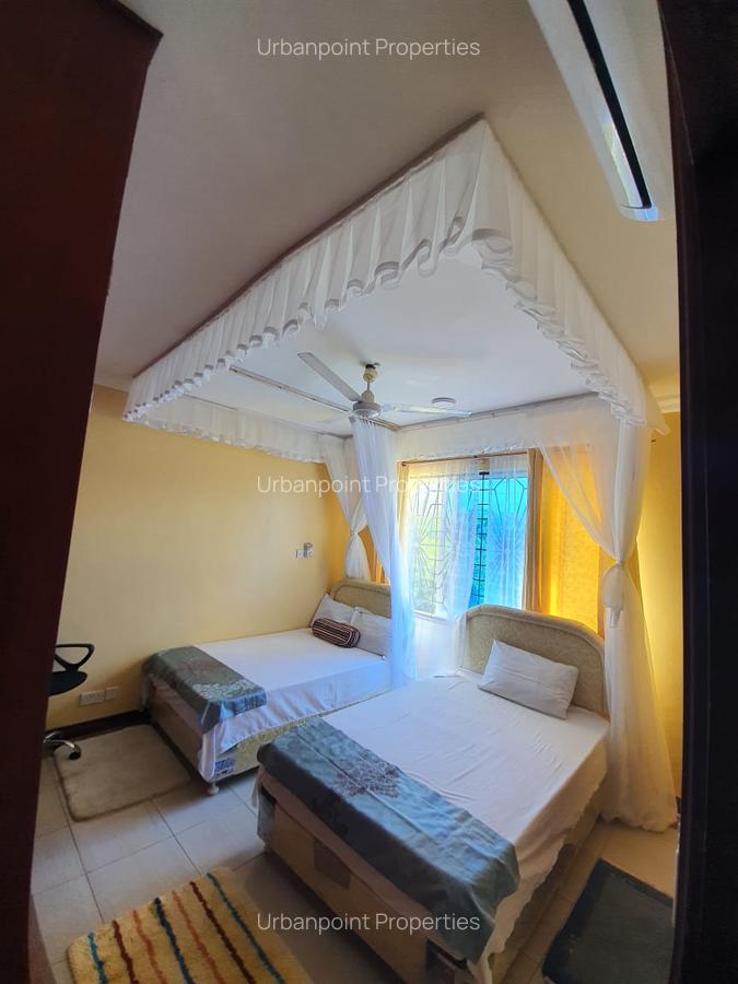 Furnished 2 Bed Apartment with En Suite in Nyali Area - 7