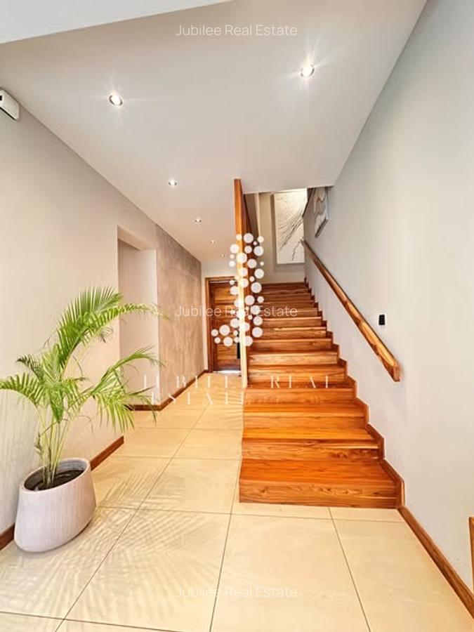 5 Bed Townhouse in Loresho - 5