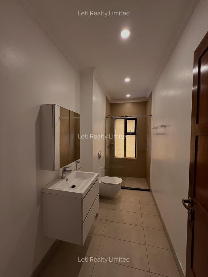 4 Bed Townhouse with En Suite in Kileleshwa - 5