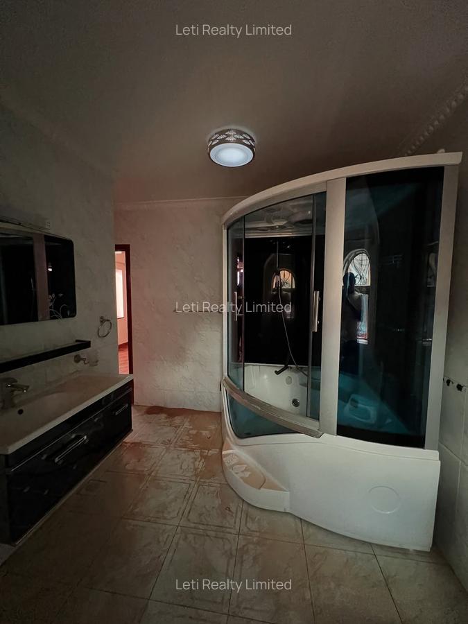 5 Bed Townhouse with En Suite in Kileleshwa - 8