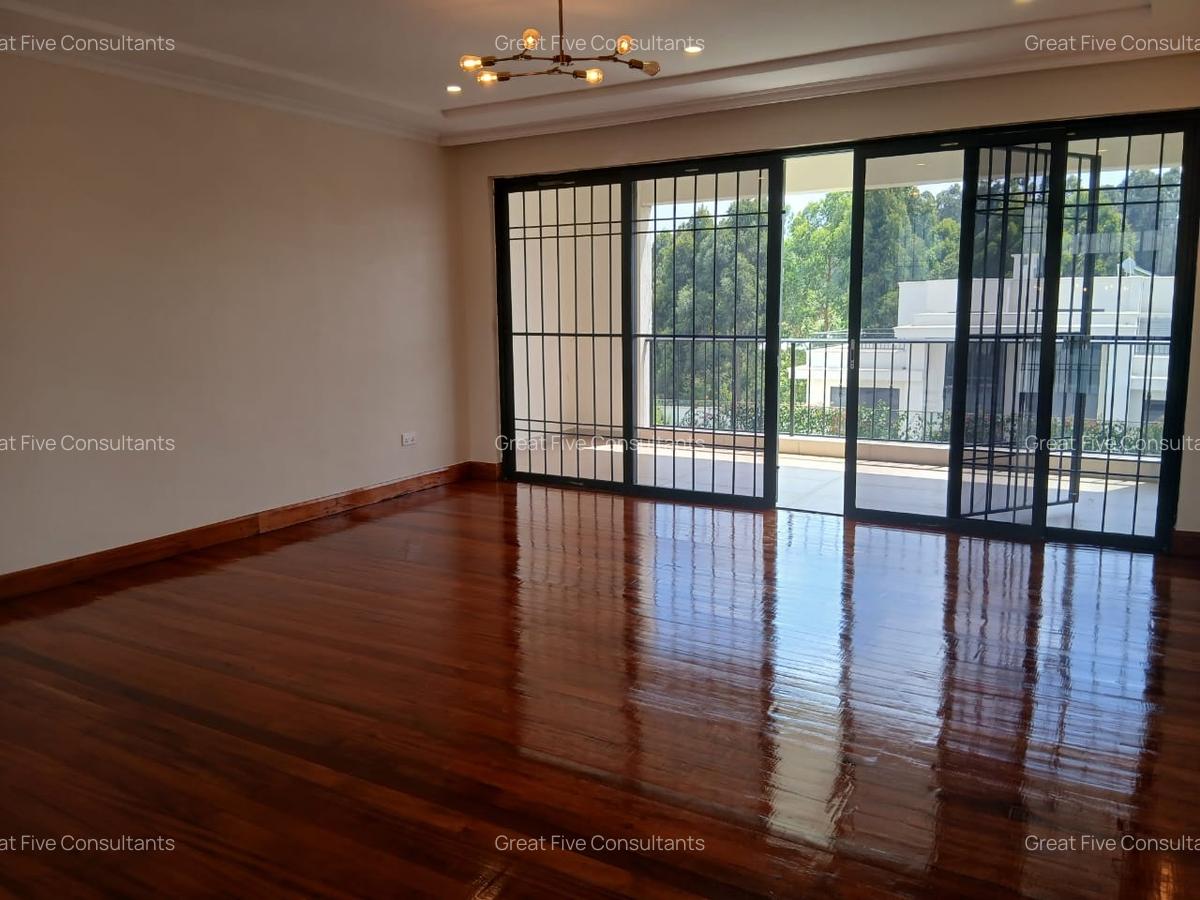 6 Bed Villa with En Suite in Loresho - 14