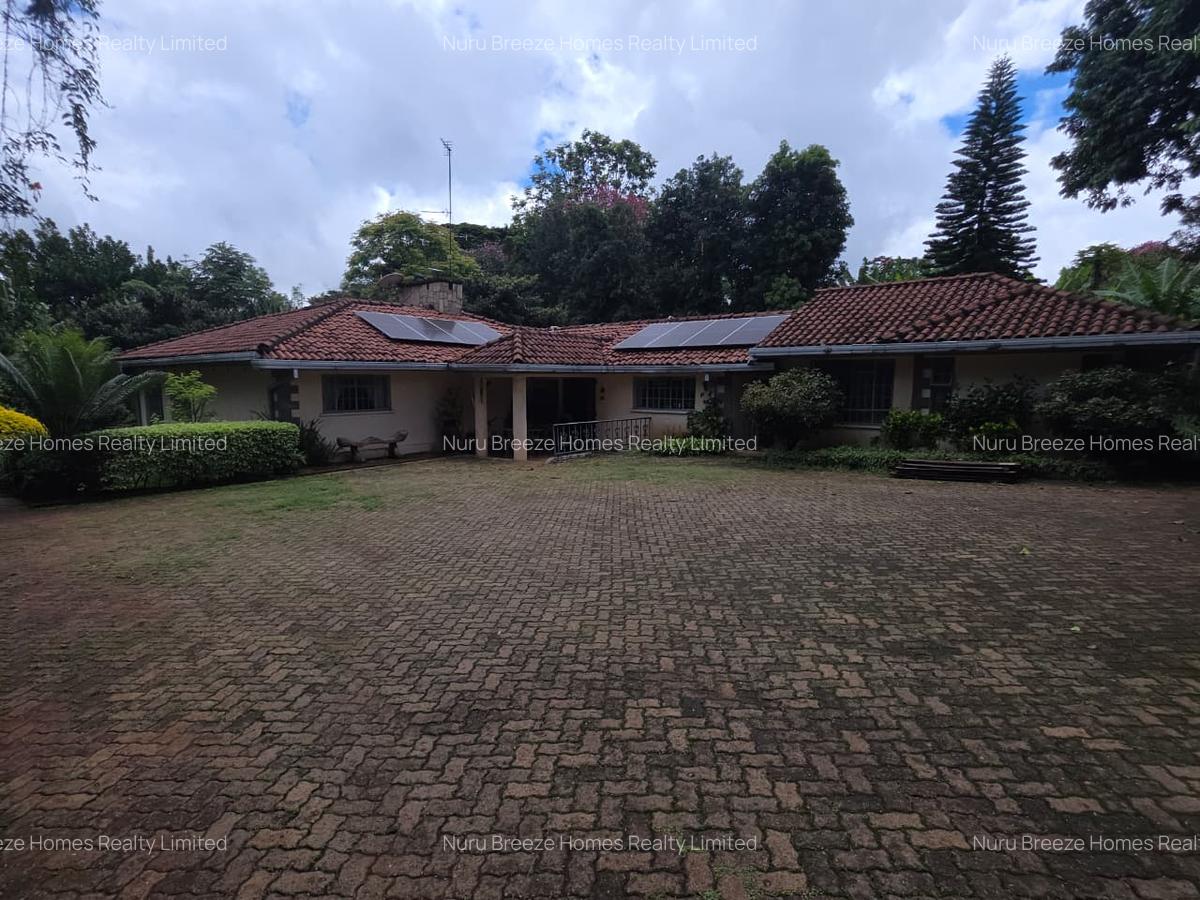 5 Bed House with En Suite in Kyuna - 13