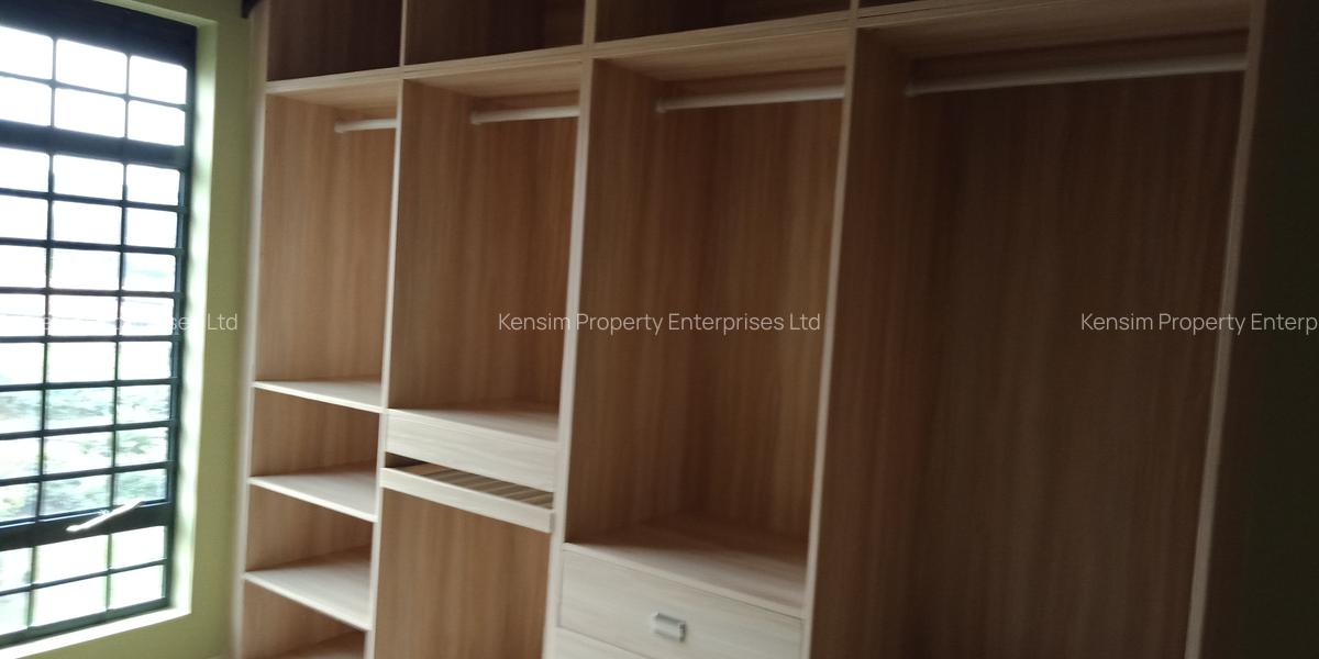4 Bed Townhouse with En Suite in Kiambu Road - 4