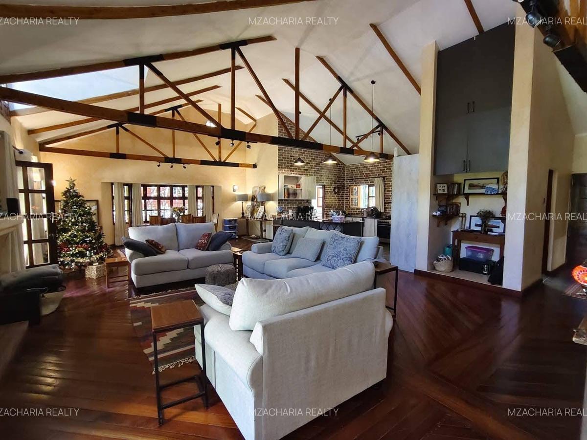 3 Bed House with En Suite in Karen - 3