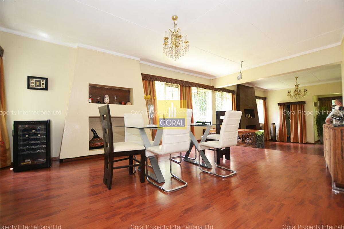 4 Bed House in Lavington - 6