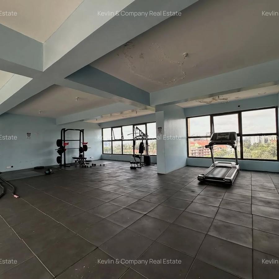 2 Bed Apartment with En Suite at Dennis Pritt - 12
