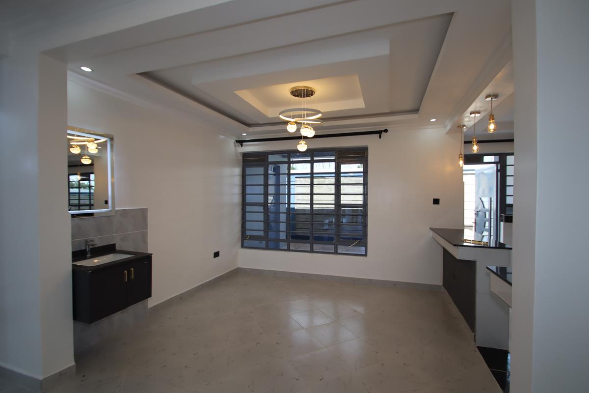 4 Bed House with En Suite at Mugutha Area - 8