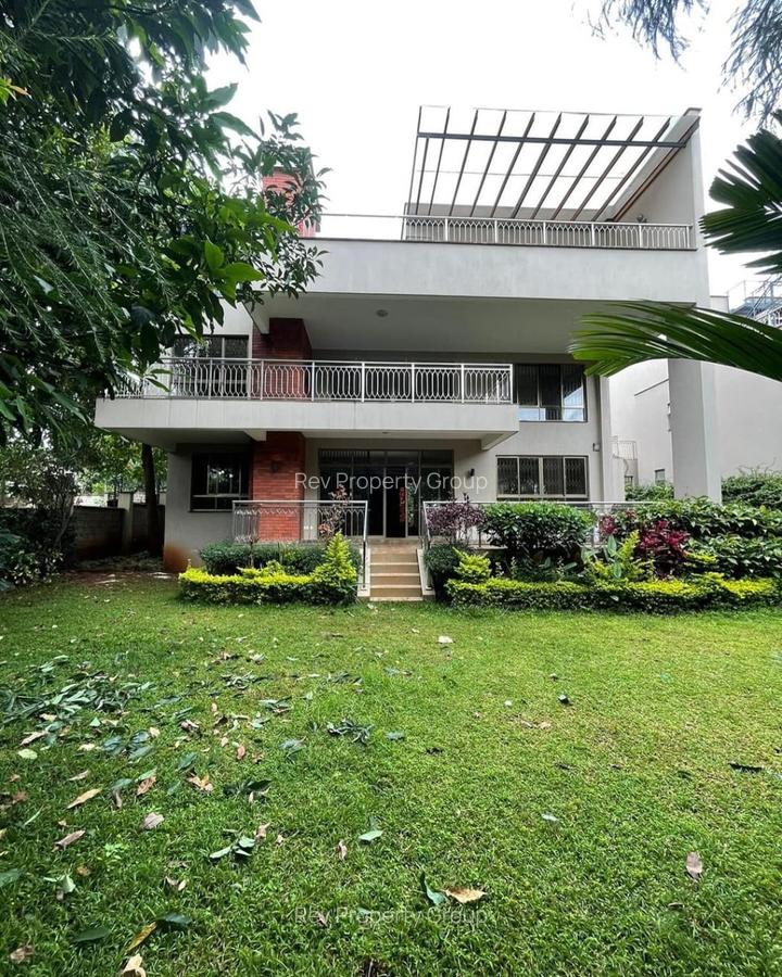 5 Bed Villa with En Suite in Lavington - 10