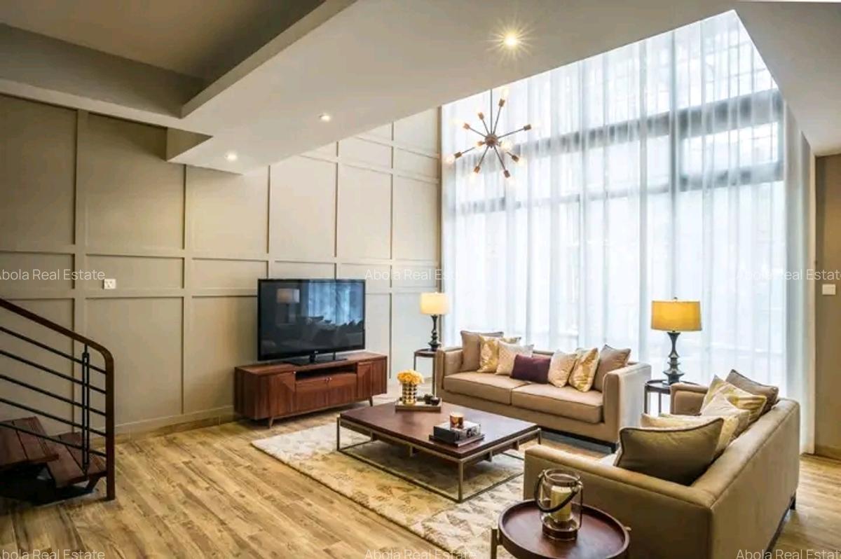 4 Bed Apartment with En Suite in Riverside - 13