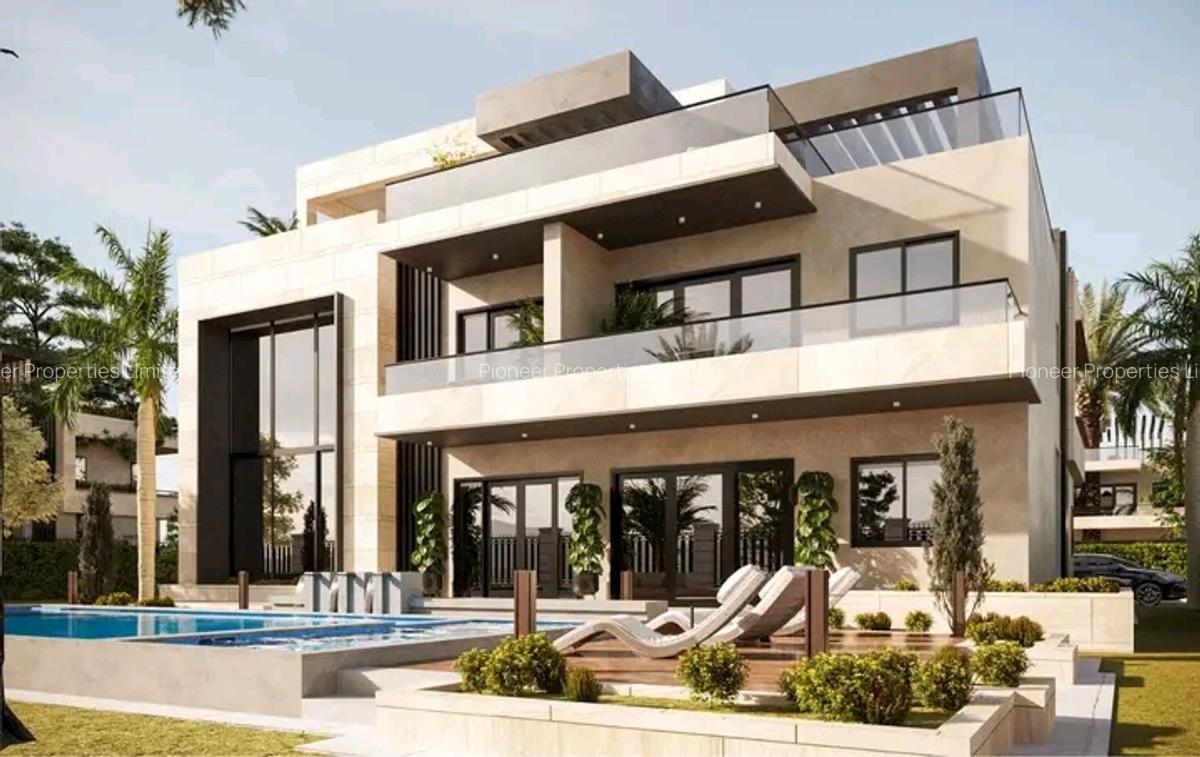 5 Bed House with En Suite at Karen Road - 2