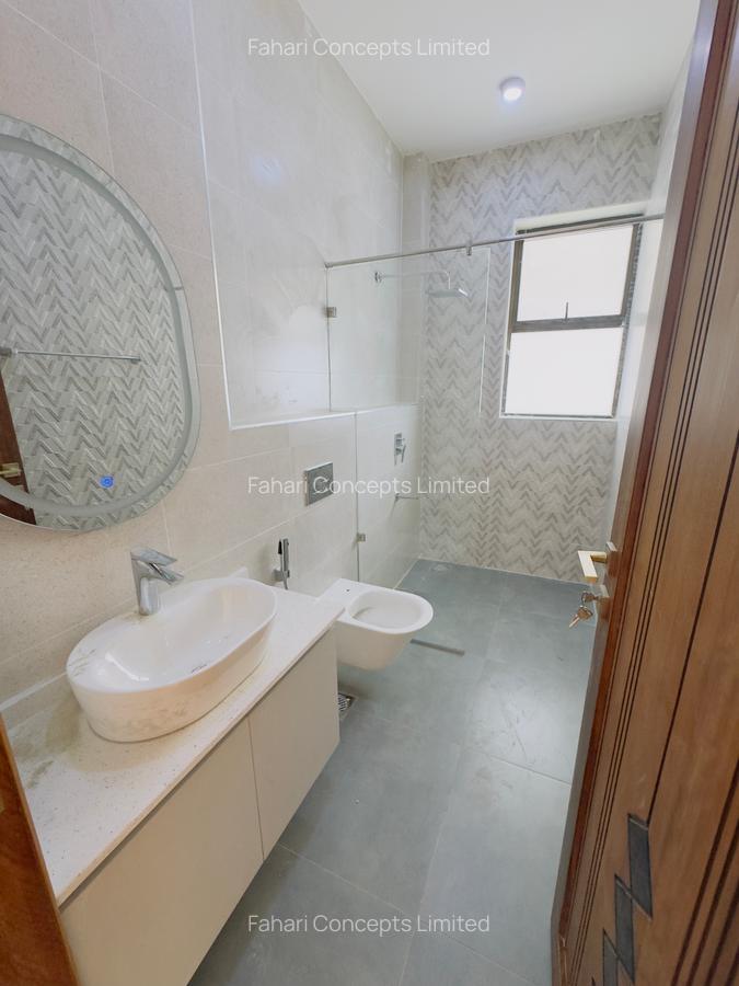 3 Bed Apartment with En Suite in Nyali Area - 9