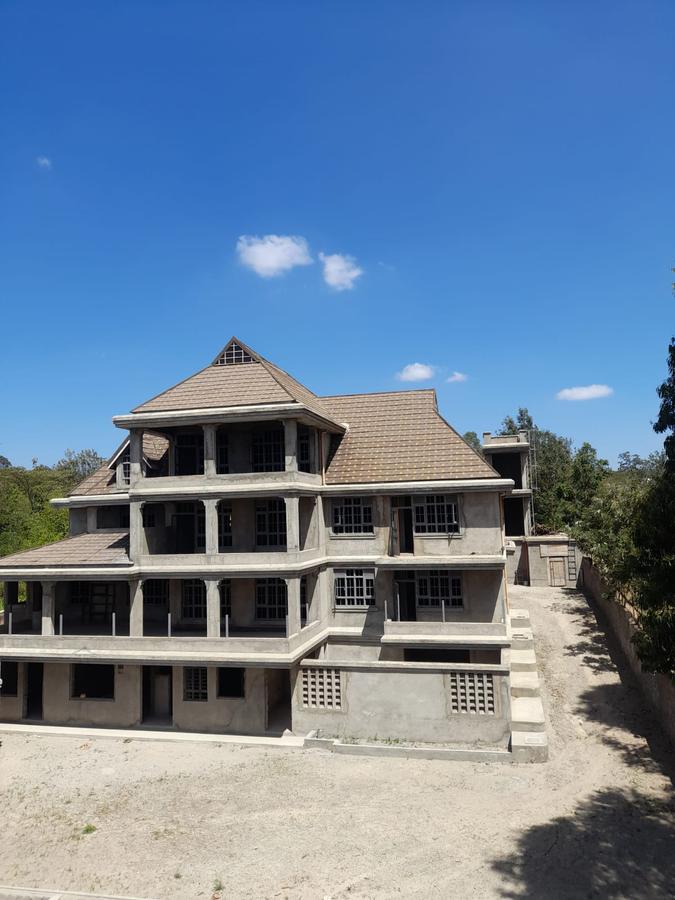 5 Bed House with Staff Quarters at Mukoma Area - 7