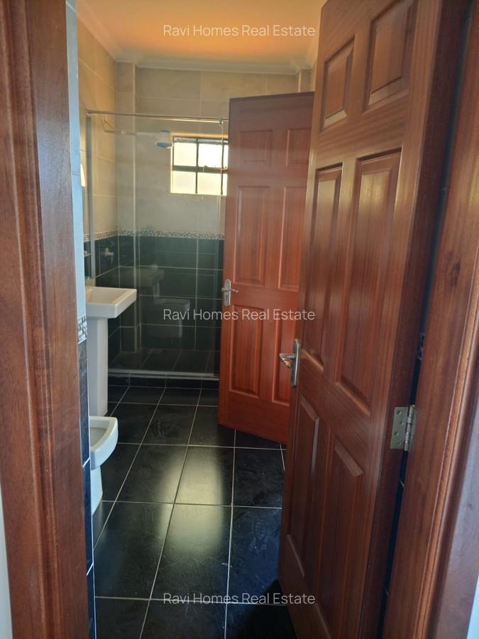 2 Bed Apartment with En Suite in Westlands Area - 13