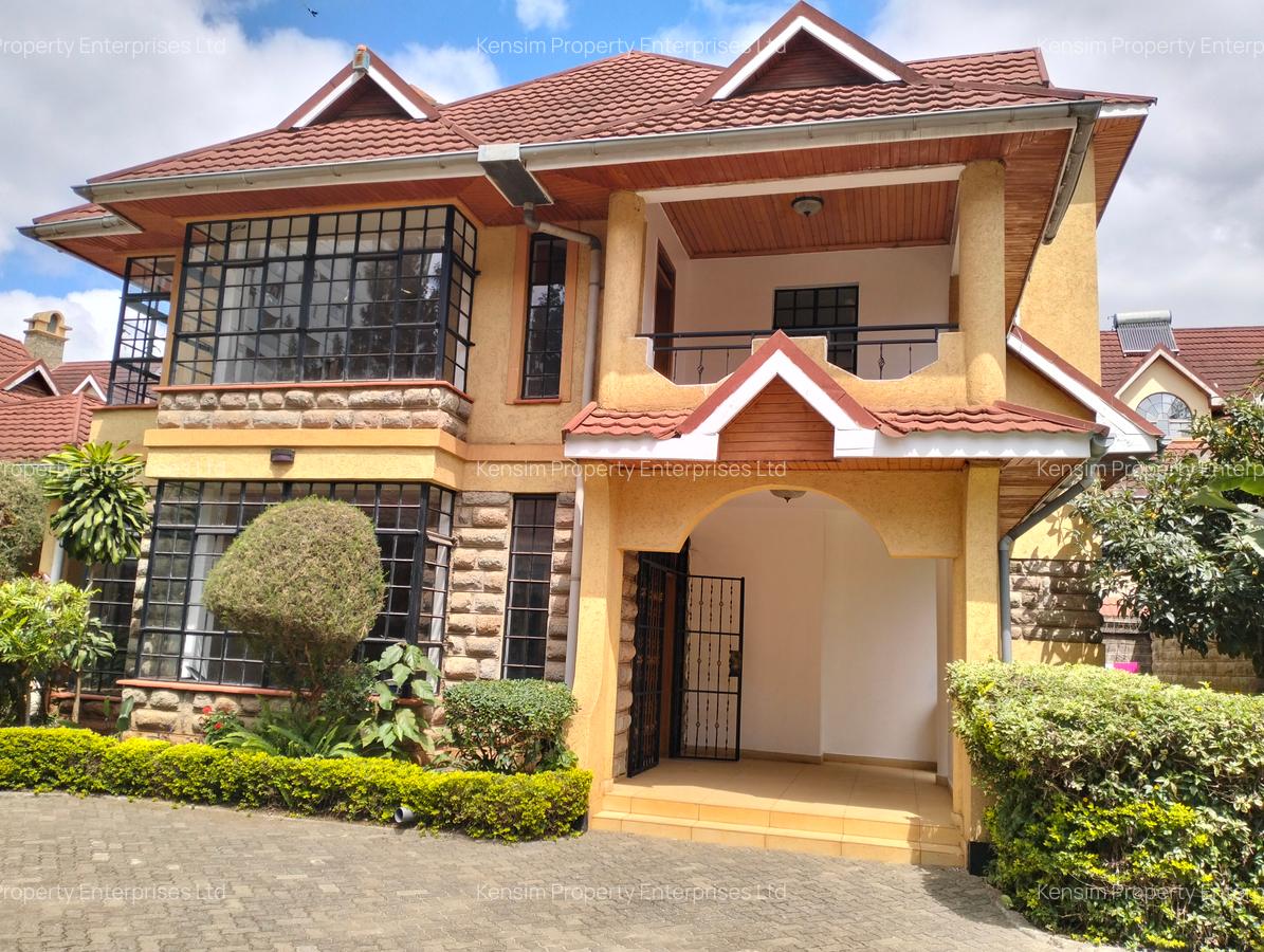 5 Bed Townhouse with En Suite in Lavington - 1