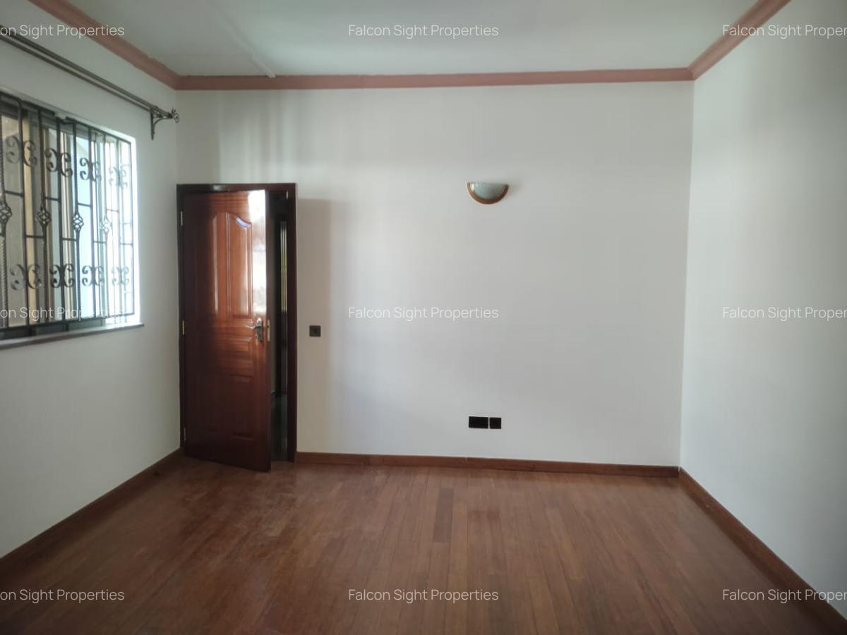 4 Bed Townhouse with Staff Quarters at Few Minutes Drive To Gigiri - 7