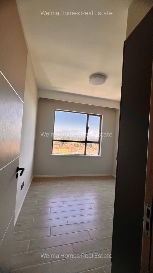 1 Bed Apartment with En Suite in Lavington - 12