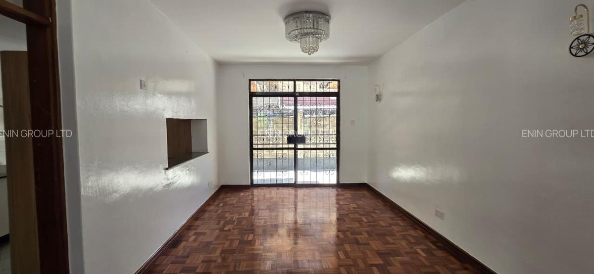 5 Bed Townhouse with En Suite in Lavington - 7